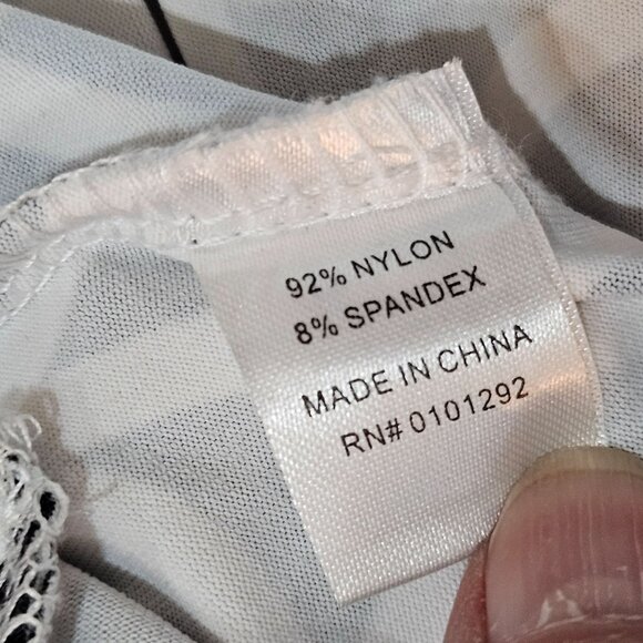 Lulu-B Dress Size Small Black & White Geometric Catalina Fabric Stretch Resort - Picture 7 of 7